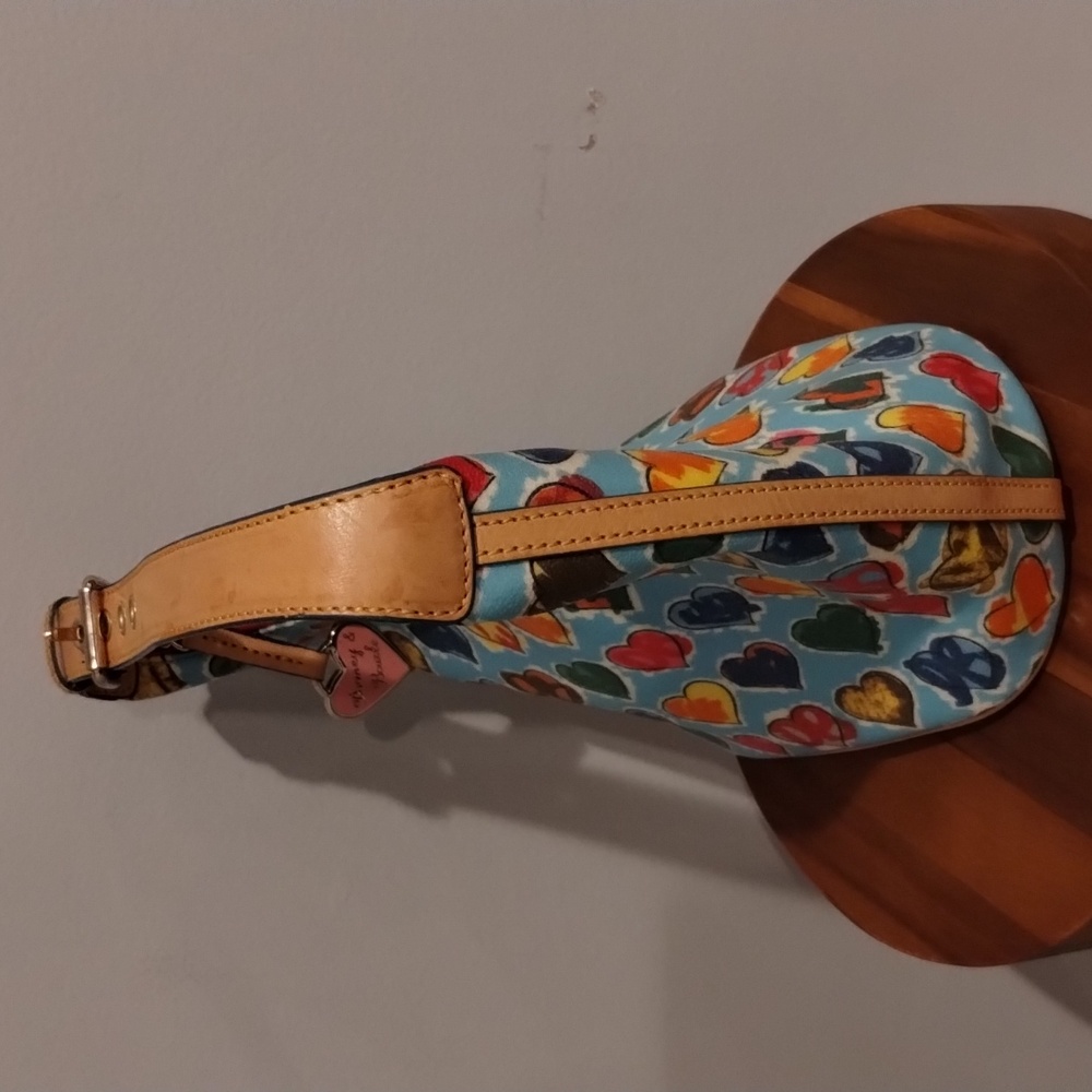 Dooney & Bourke Heart Hobo Vintage Coated Canvas Multi Color Bag And Zipper GUC - Picture 15 of 16